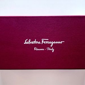 SALVATORE FERRAGAMO Leather Flats